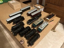 Zeuke Spur 0 Konvolut inkl. 10Loks, 33 Wagons, 6 Trafos, Schienen