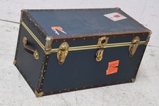 Q10S07- Antiker Übesee Reisekoffer Kasten 