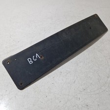 BC1* Mercedes Benz W203 Blende Nummernschild Träger Grundträger Vorne 2038850181