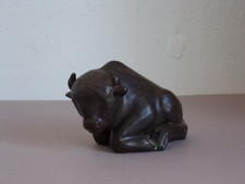 liegender Stier Keramik