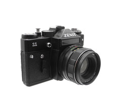 Analoger Fotoapparat Zenit 11 mit HELIOS-44M-4 2/55 sehr schön