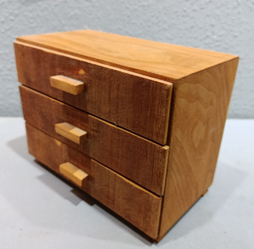 Alte kleine modellkommode - alte,