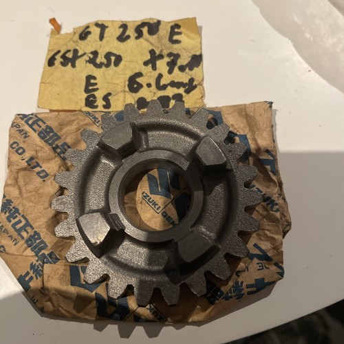 Suzuki gt250 gsx - /x7/, 6te