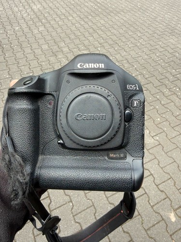 Canon eos mark - canon, profi