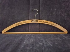 alt Kleiderbügel Aufdruck "Eger Augsburg" Jackenbügel Anzug stabil Holz lackiert