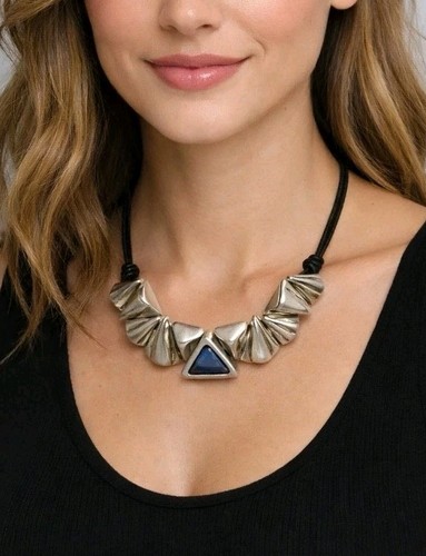Uno collar colgante - 50,