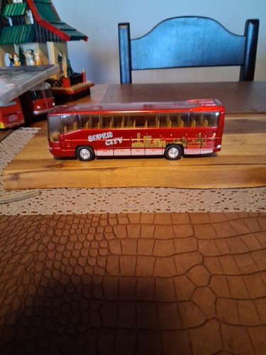 Bus reisebus mercedes benz - bus/, mercedes-benz
