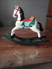 altes Deko Holz-Schaukelpferd, Weihnachten