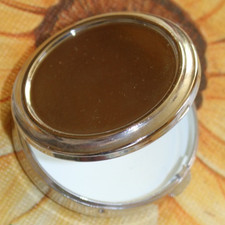 Dose Emaile döschen