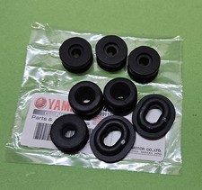 @ Yamaha DT80LC II DT 80 Seitendeckel Seiten Deckel Gummi Set inkl. Lampenmaske