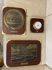 Maritime Wanduhr - und. Schiffe Bilder Messing  Sehr Sauberen Zustand