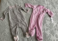 2 Strampler, Schlafanzug, neu, Gr. 6 Monate, Carter's