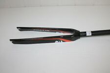 Gabel Carbon 28" 1 1/8" Carbon  Schaft  380gramm  glanzschwarz Orig. Focus