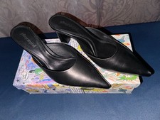 Jeffrey campbell unamused - jeffrey,