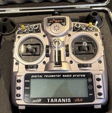 FrSky X9D Taranis PLUS mit