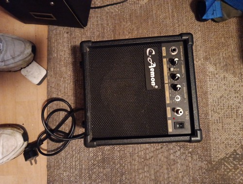 Aemon guitar amplifier - c,