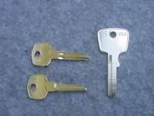 Schlüsselrohling Set Heckflosse W 110/W111/W112  Mercedes Benz 61 bis 69 Replika