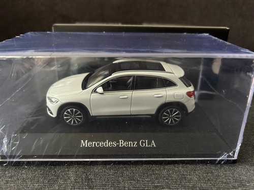 Minimax spark mercedes - minimax/spark, 1:43