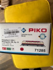 PIKO 71285 DIESELLOK BR 221