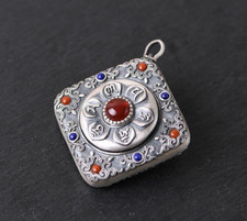 Buddhistischer drehender