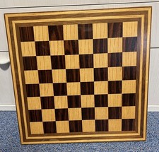 Sehr schönes Schachbrett aus