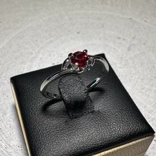 Ring versilbert Zirkonia roter