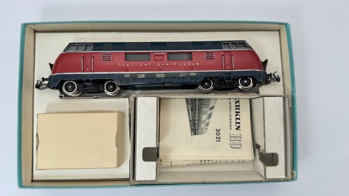 Märklin 3021 3921 v 200 - br,