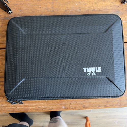 Thule gauntlet macbook - gauntlet, 15"