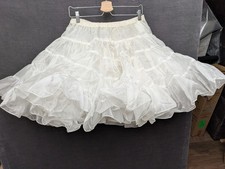 Doris Crystal Magic White