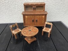 alte Puppenmöbel  "Wohnzimmerschrank, Tisch und 2 Stühle", ca. 1950er Jahre