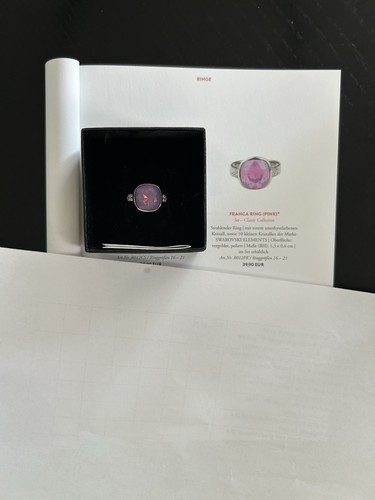 Strahlender ring mit - strahlender,
