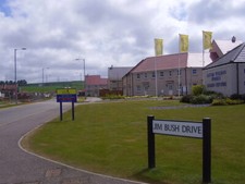 Foto 6x4 The Jim Bush Drive