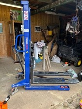 TRADING EU Gabelhochhubwagen