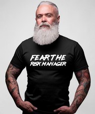 FEAR THE RISK MANAGER T-SHIRT PERSONALISIERT PAPA JOB GESCHENK