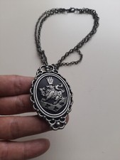 TWILIGHT CREST HALSKETTE