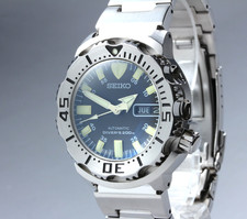Near mint black - [near,