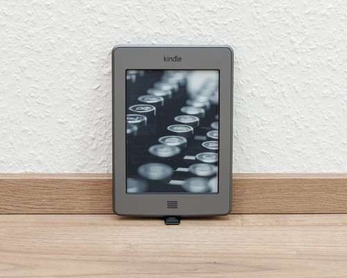 Amazon kindle touch 4 - touch, (4