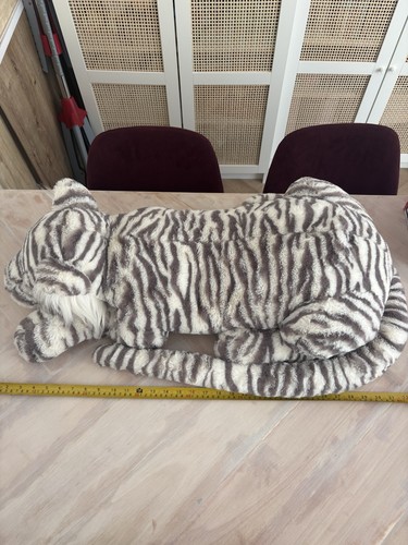 Jellycat really big sacha - big,