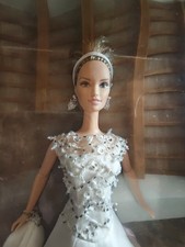 Barbie Badgley Mischka Gold