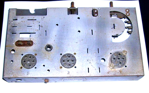 Radiochassis leerchassis - radiochassis,