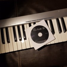 AVID KEYSTUDIO / M AUDIO 49