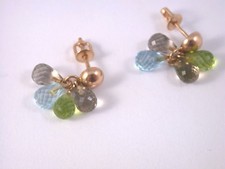 entzückende Farbstein - Ohrstecker in Rotgold