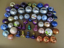 Christbaumschmuck alt,  53 Teile Glöckchen u. Kugeln mundgeblasen handgemalt !