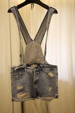 Zara Latzhose Jeans Shorts