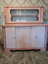 Vitrine sucht neues Zuhause