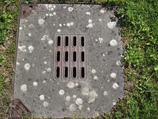 Schachtabdeckung Klasse B Außenrahmen 87x79cm Rahmen und Deckel gebraucht