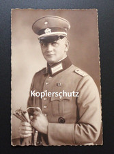 Foto Oberleutnant der Wehrmacht 1934 Hamburg - Altona Soldat mit Säbel  (#2575)