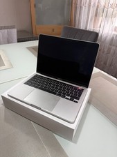 MacBook Pro 13” A2251 (2020) defekt – 16GB RAM, 1TB SSD, Space Gray, mit OVP