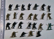 25x Mini Soldaten Kunststoff