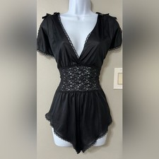 Vintage Petra Fashions Black